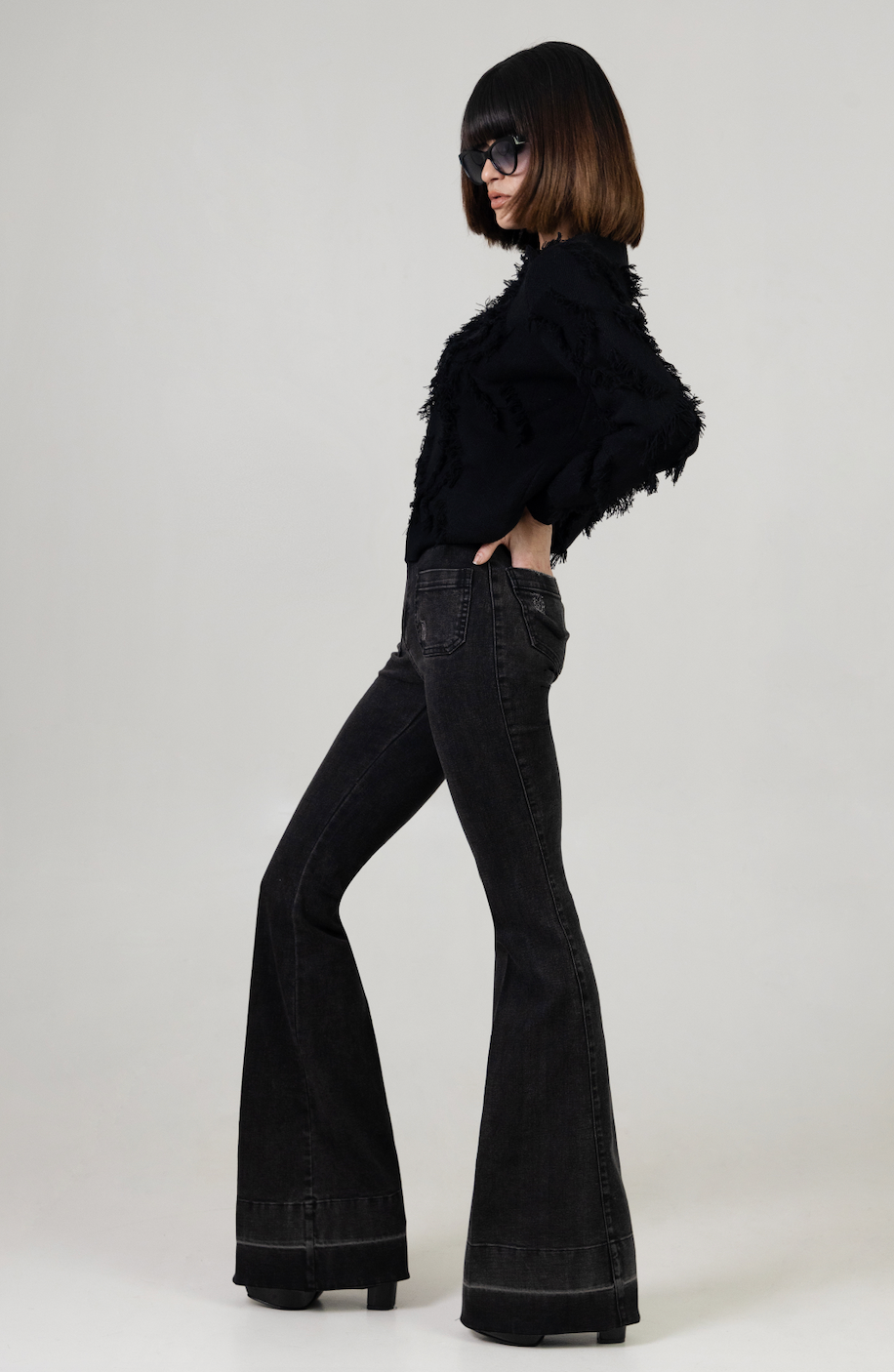 FRINGE SWEATSHIRT - BLACK