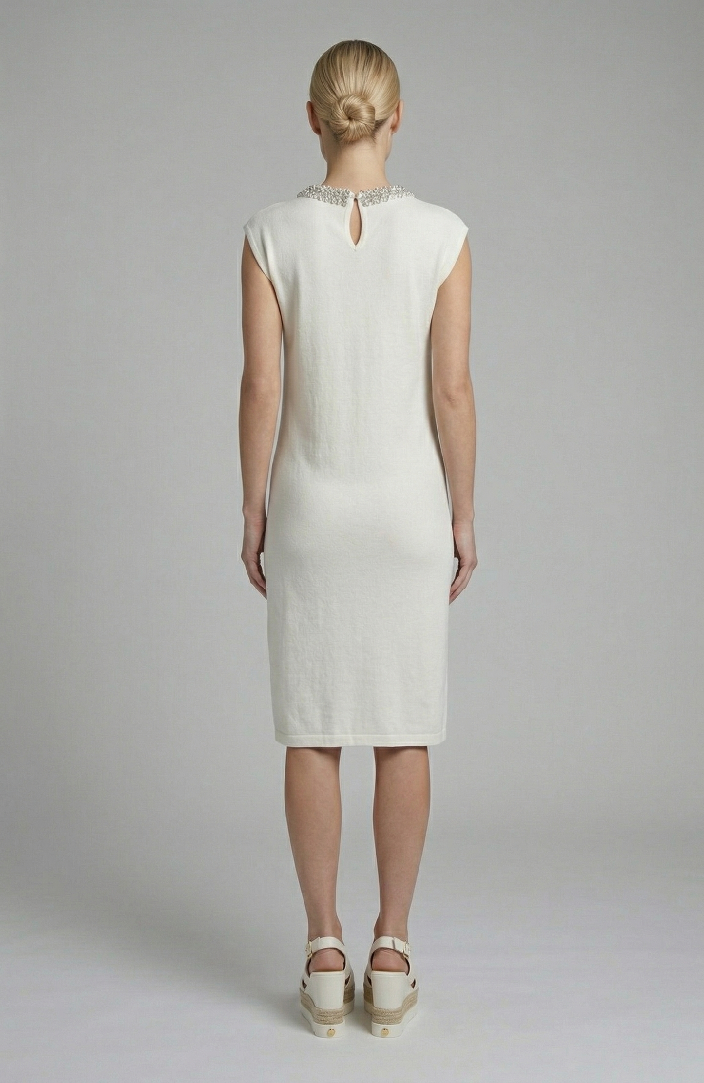 Diamante Neck Sheath