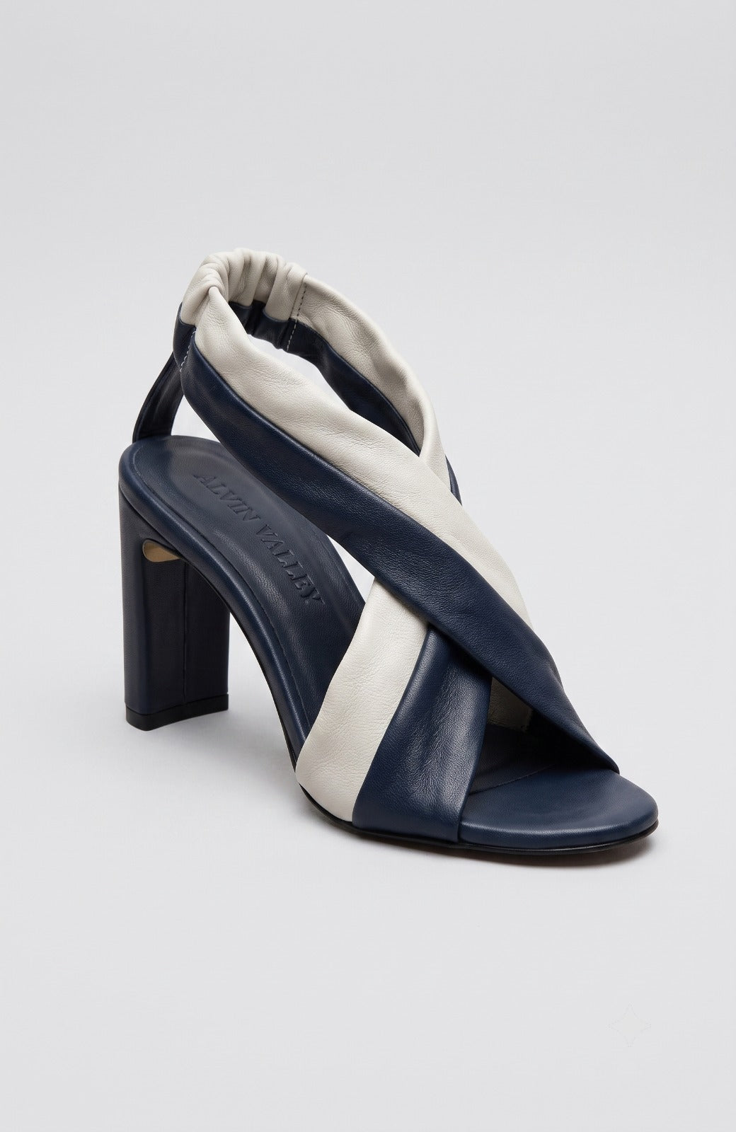 THE WRAP SANDAL NAVY/IVORY