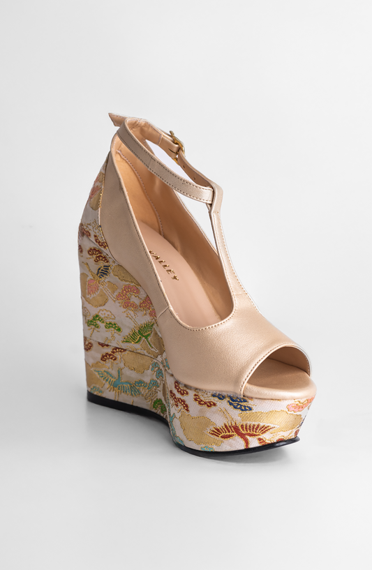 MAXI WEDGE CHAMPAGNE SILK