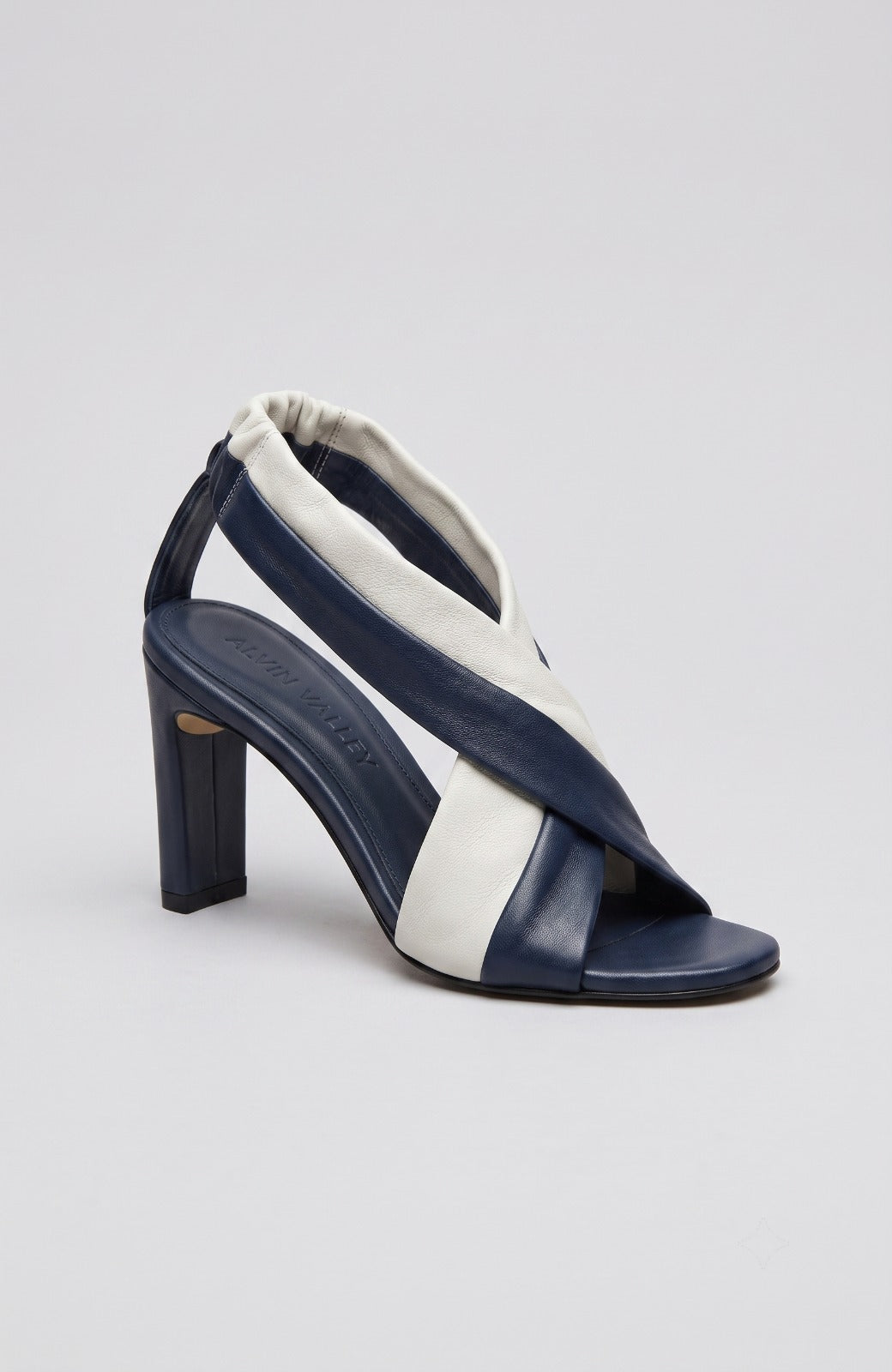 THE WRAP SANDAL NAVY/IVORY