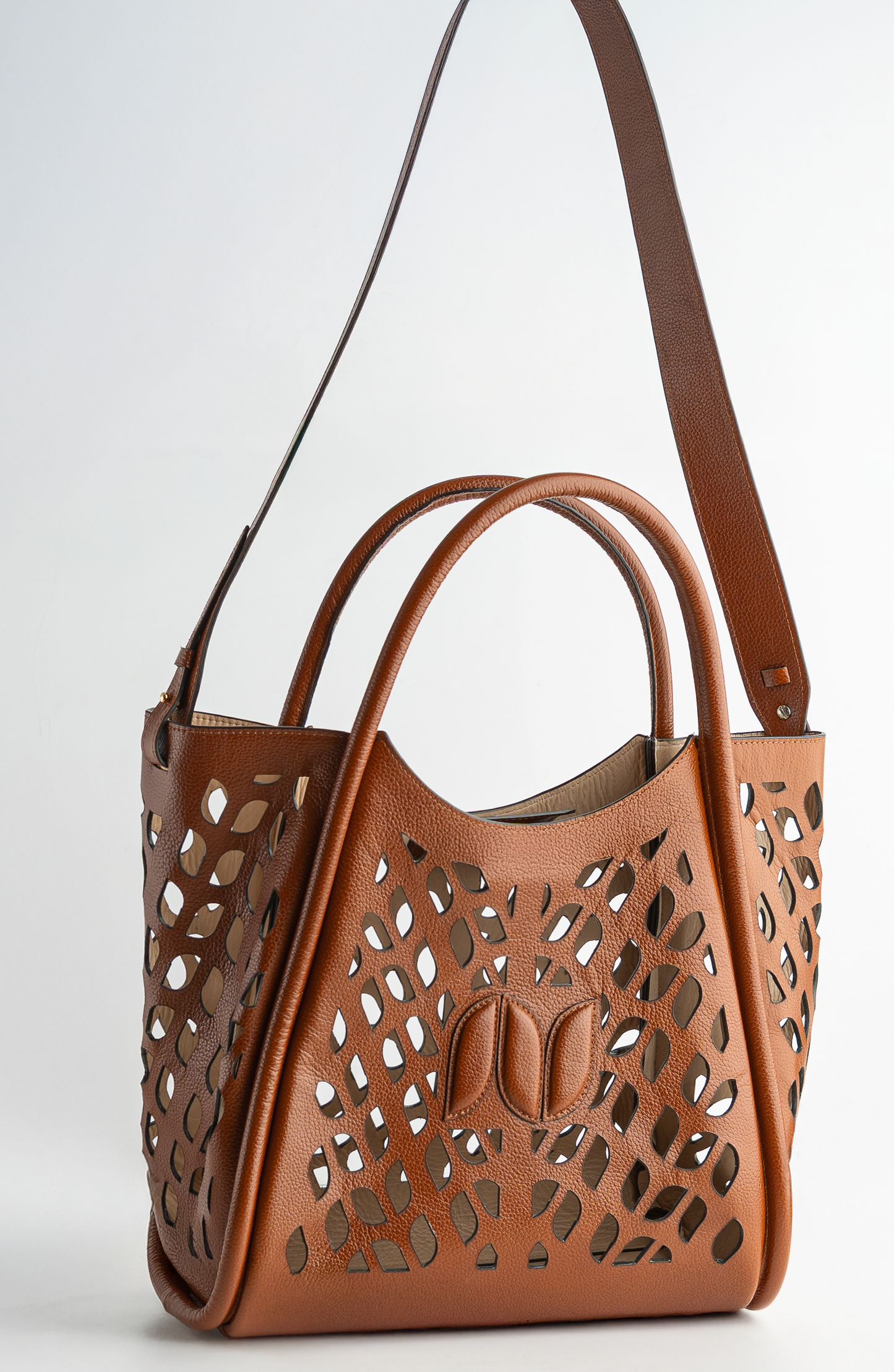 CALIXTO CAGE TOTE COÑAC