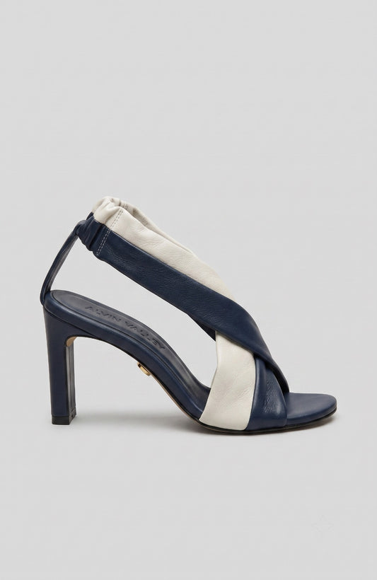 THE WRAP SANDAL NAVY/IVORY