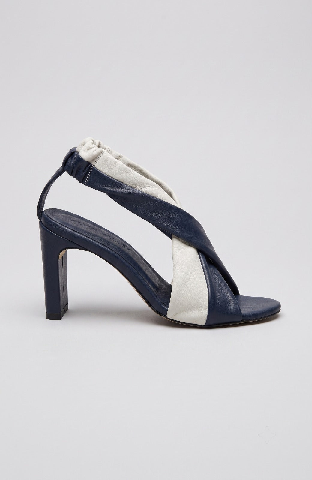 THE WRAP SANDAL NAVY/IVORY