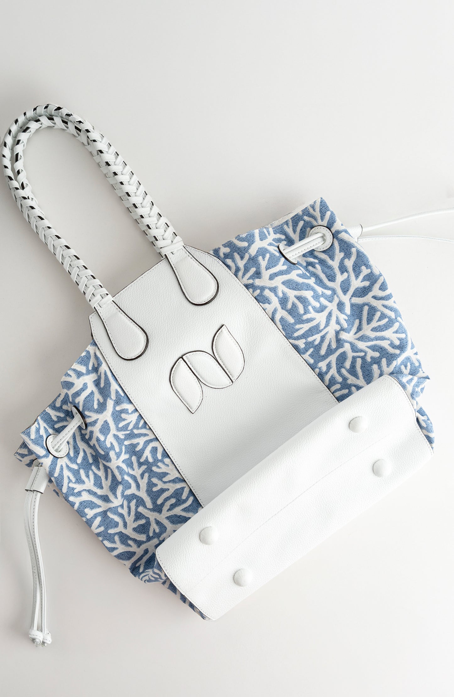 MARINA TOTE LEATHER AND CANVAS