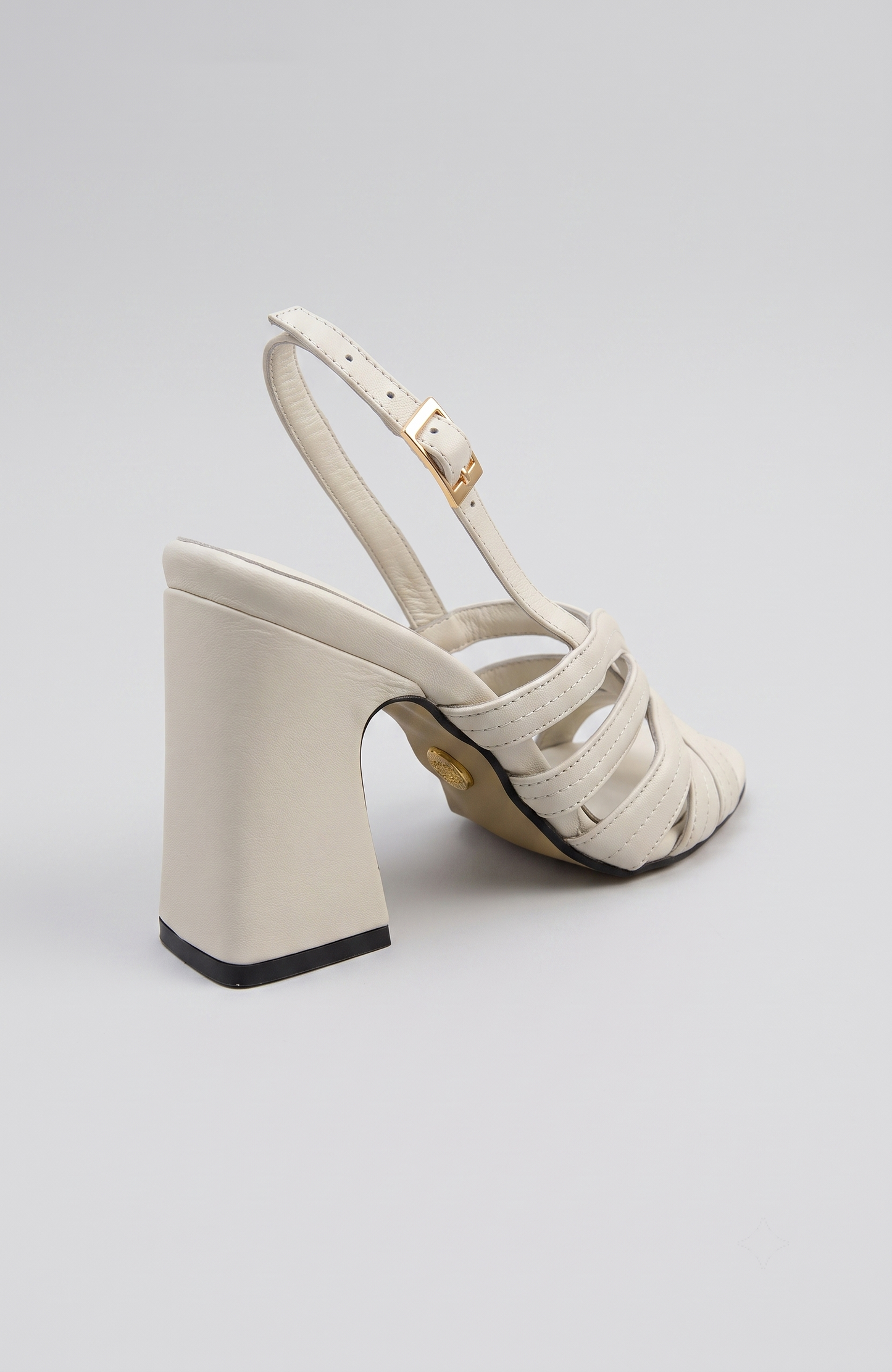 SUTTON SANDAL IVORY