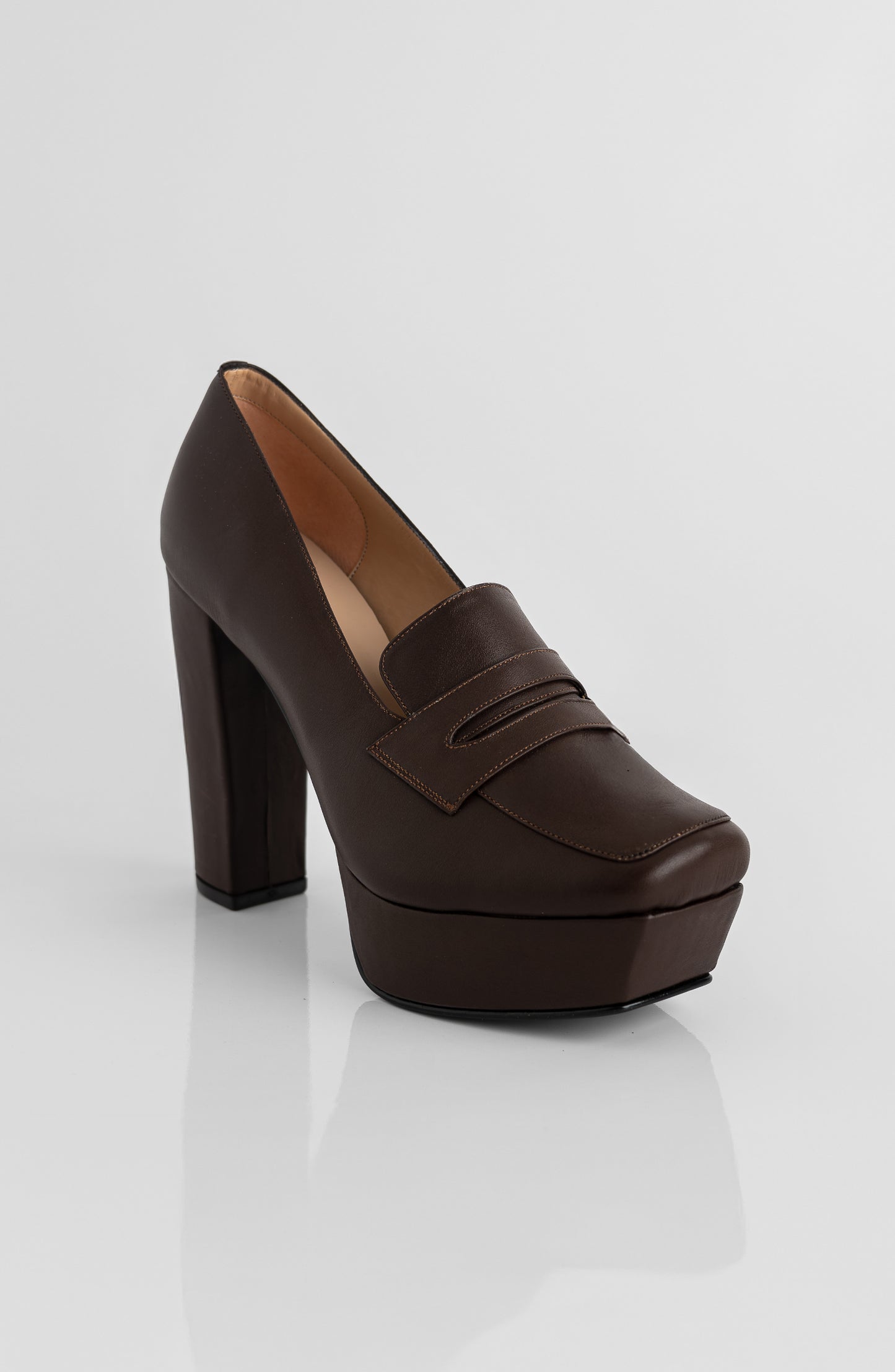 COOPER LOAFER PLATFORM MOCHA MOUSSE (Pre Order Del 10/15)